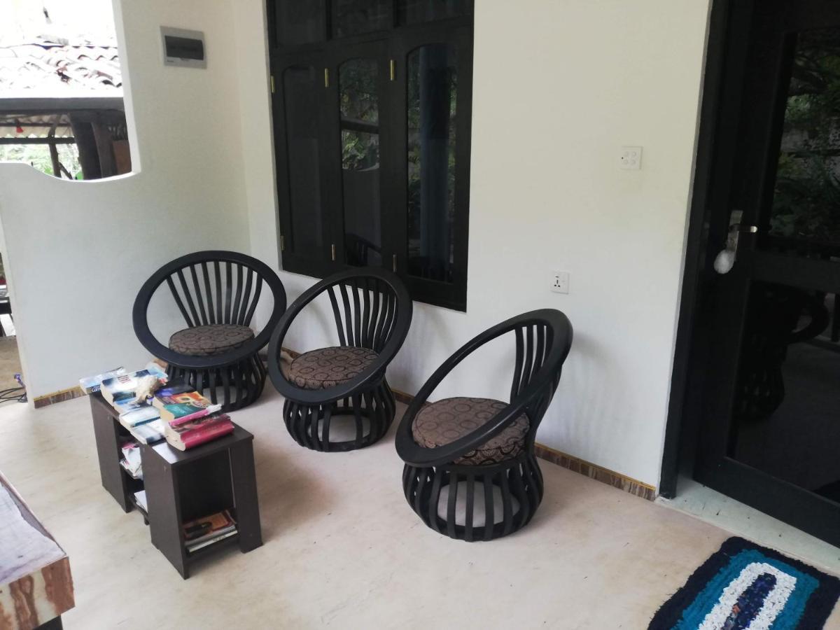 Sea Breeze Garden Hotell Tangalle Eksteriør bilde