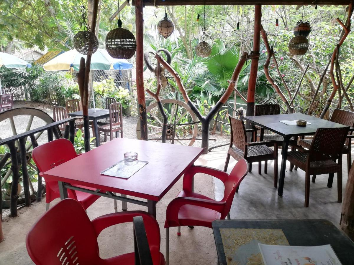 Sea Breeze Garden Hotell Tangalle Eksteriør bilde